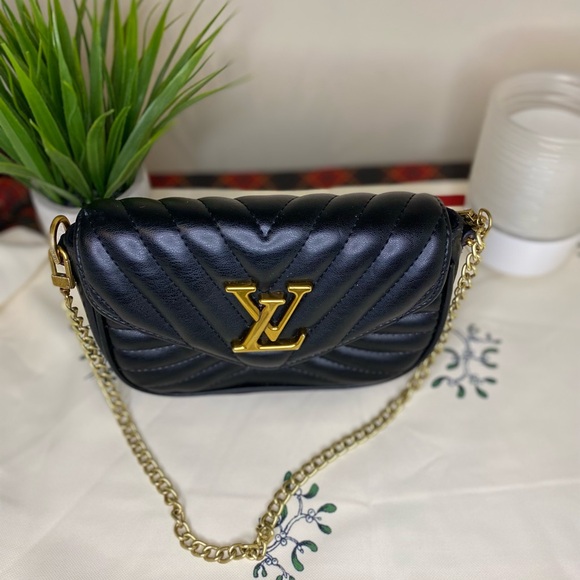 Louis Vuitton black Multi Pochette - Picture 2 of 7